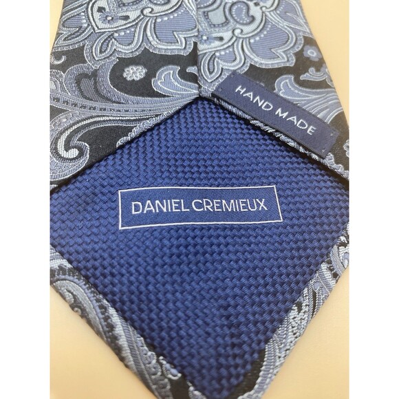 Daniel Cremieux Hand Made Silk Tie Blue Silver Paisley Floral Necktie - Picture 4 of 8